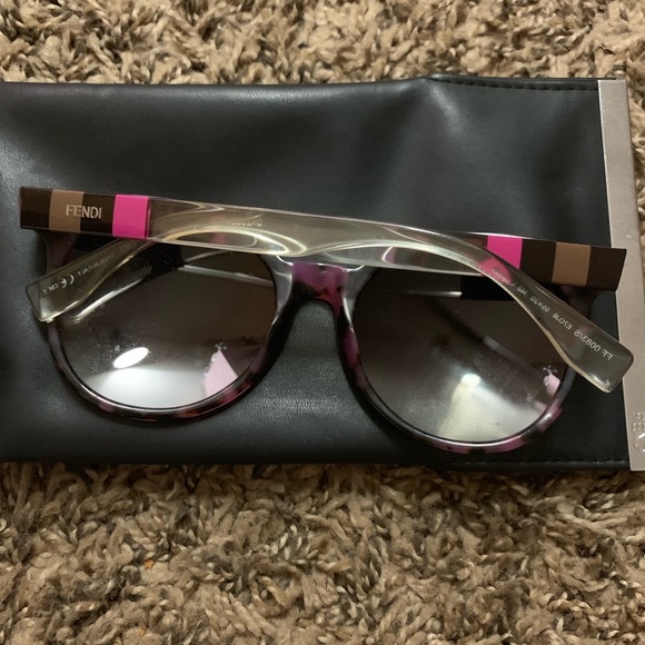 Fendi women sunglasses